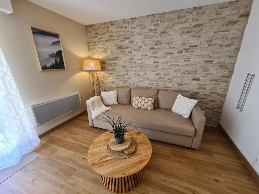 Appartement Au Calme Dans Residence Avec Piscine Boersch Dış mekan fotoğraf
