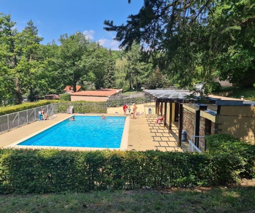 Appartement Au Calme Dans Residence Avec Piscine Boersch Dış mekan fotoğraf