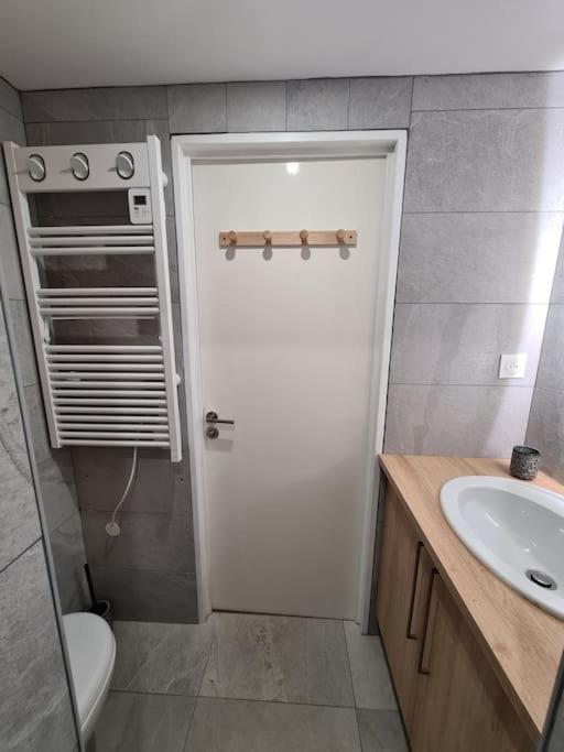 Appartement Au Calme Dans Residence Avec Piscine Boersch Dış mekan fotoğraf